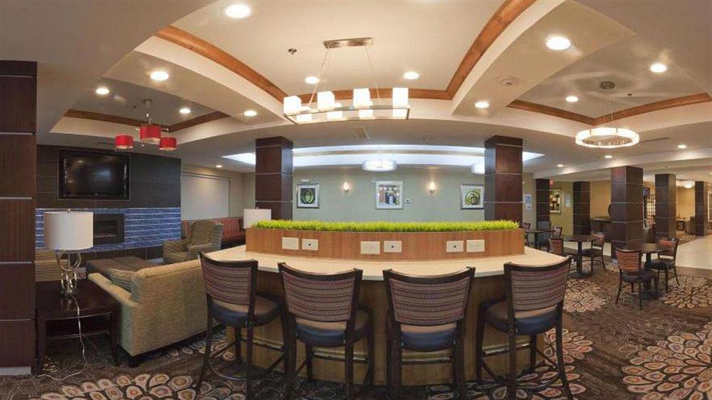 Holiday Inn Express & Suites Alexandria - Fort Belvoir By Ihg Екстер'єр фото