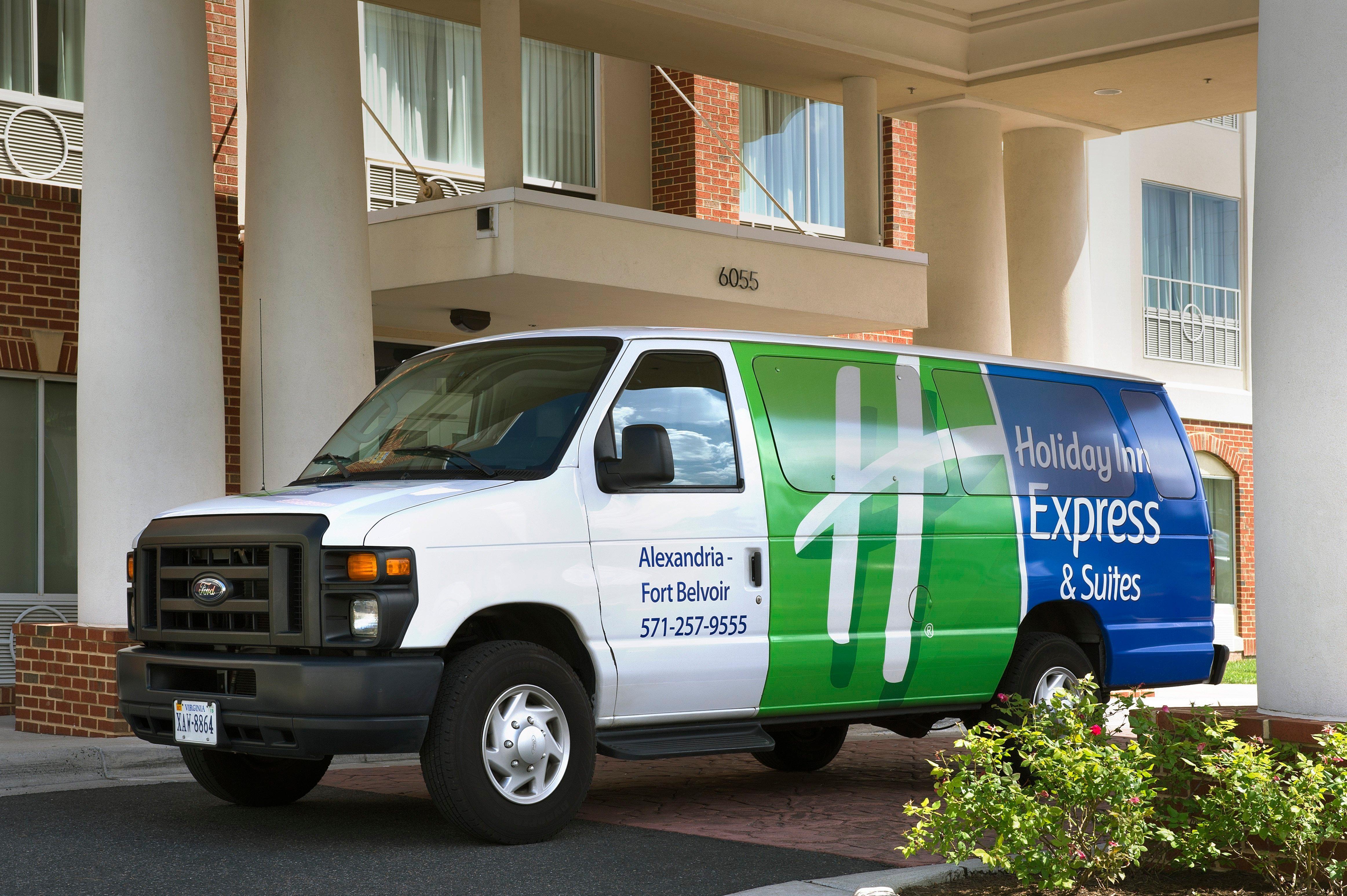 Holiday Inn Express & Suites Alexandria - Fort Belvoir By Ihg Екстер'єр фото