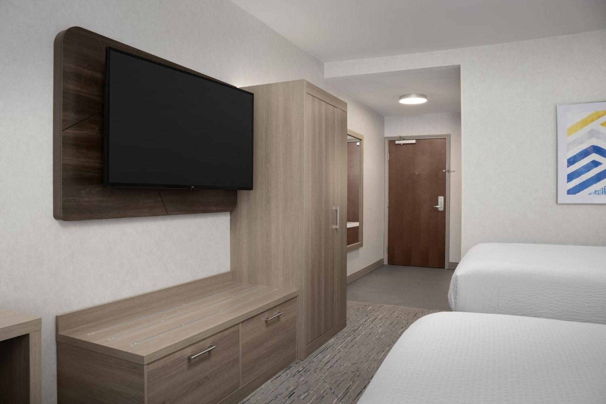 Holiday Inn Express & Suites Alexandria - Fort Belvoir By Ihg Екстер'єр фото